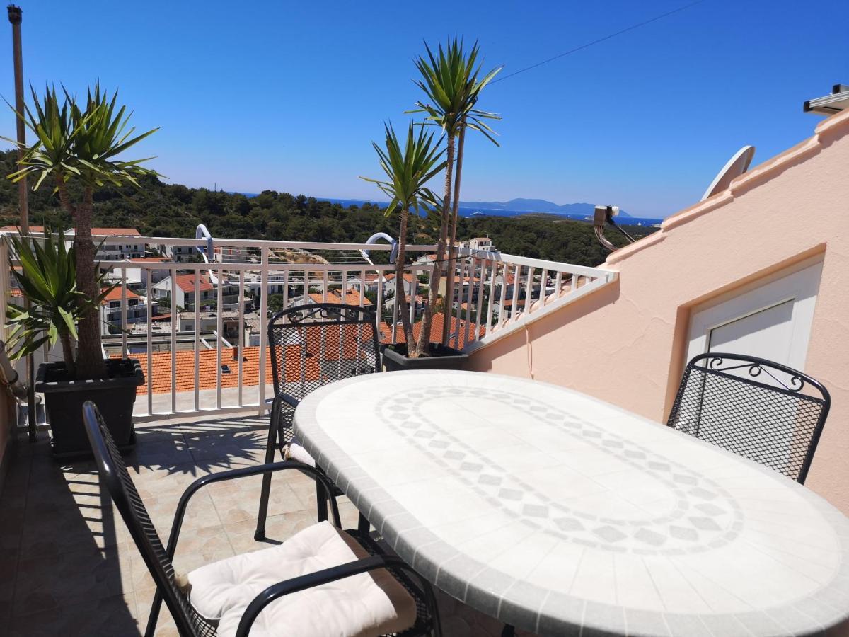Apartments & Rooms Anita Hvar Town Exterior photo