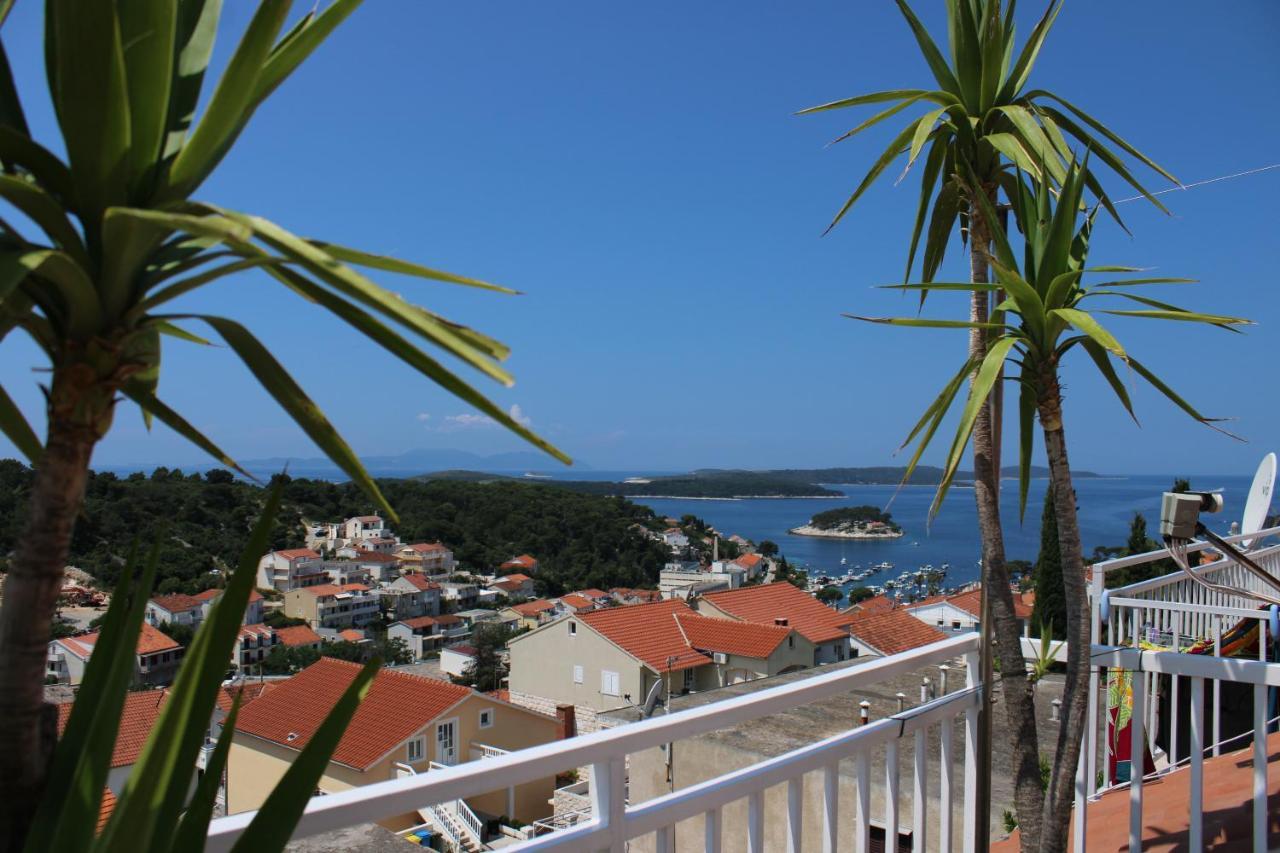 Apartments & Rooms Anita Hvar Town Exterior photo