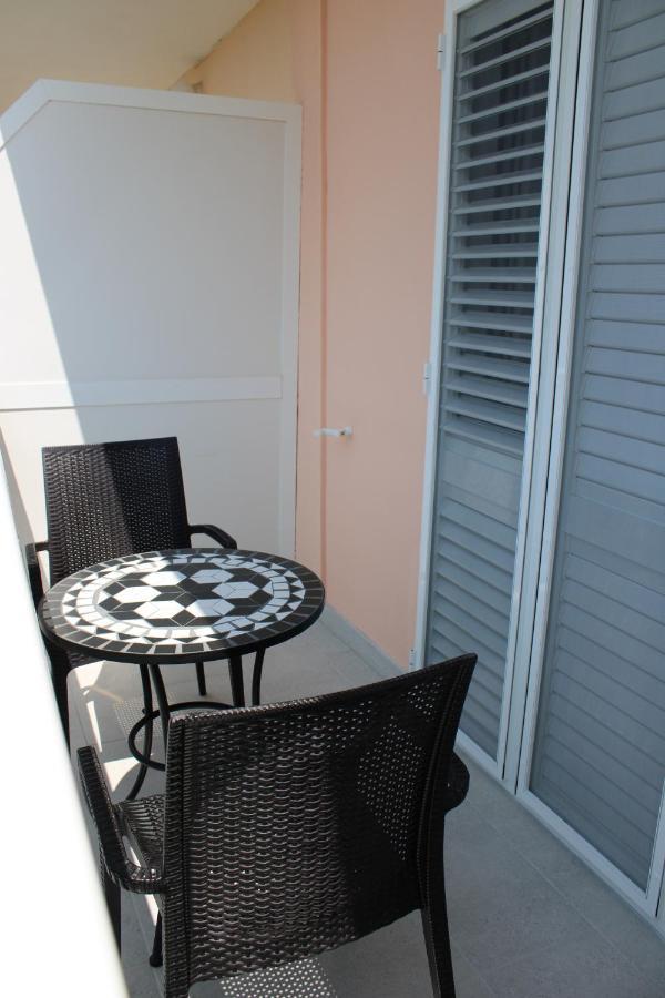 Apartments & Rooms Anita Hvar Town Exterior photo