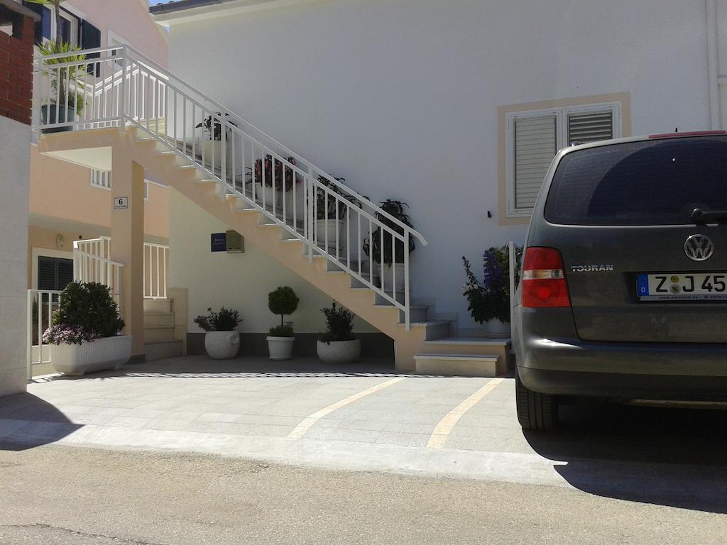 Apartments & Rooms Anita Hvar Town Exterior photo
