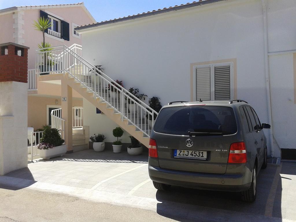Apartments & Rooms Anita Hvar Town Exterior photo